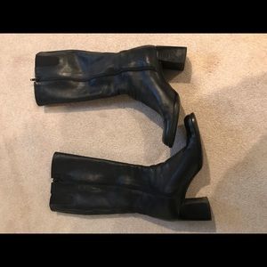 Size 9 Nine West Leather boots